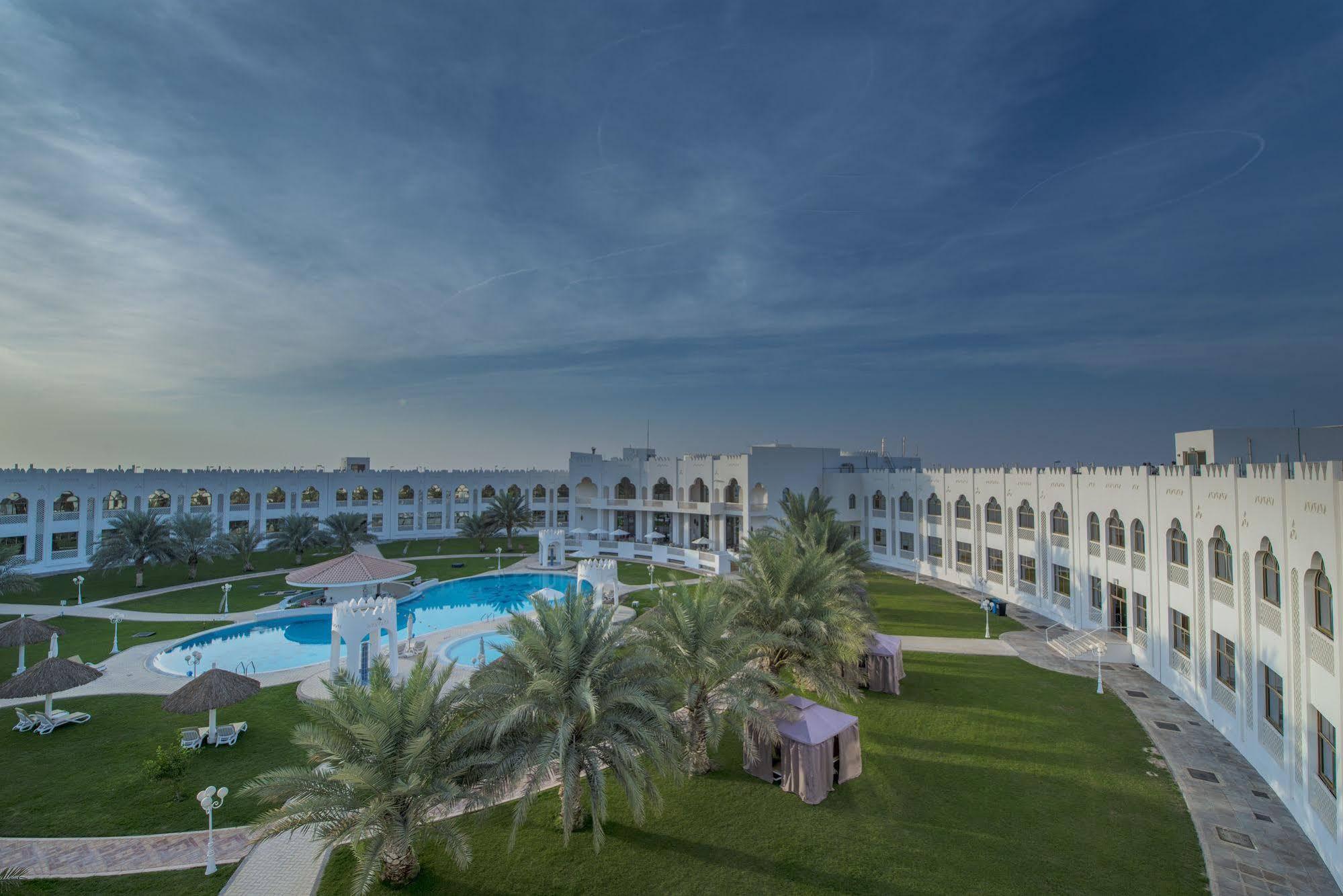 Liwa Hotel Mezairaa Dış mekan fotoğraf