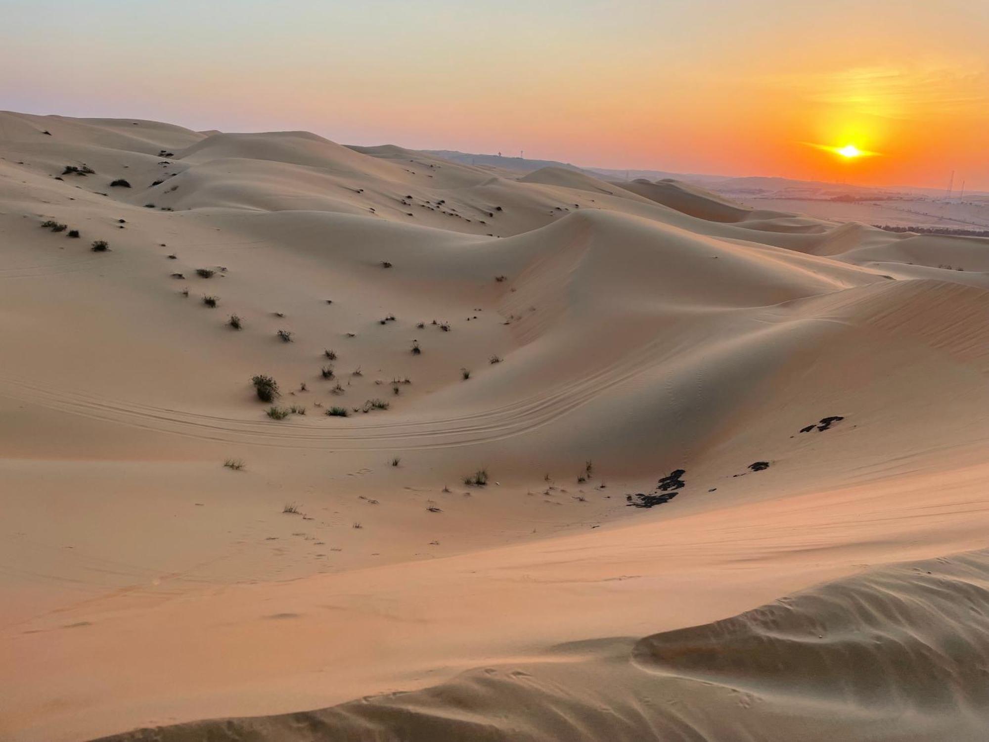 Liwa Hotel Mezairaa Dış mekan fotoğraf